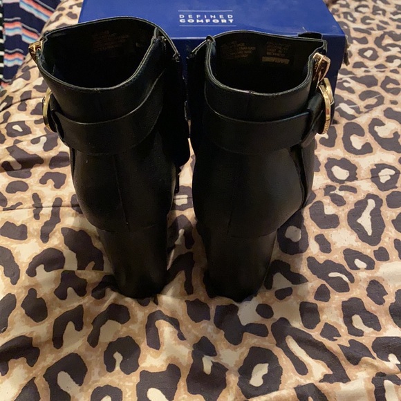 Apt 9 Black Booties size 10 - Picture 5 of 7